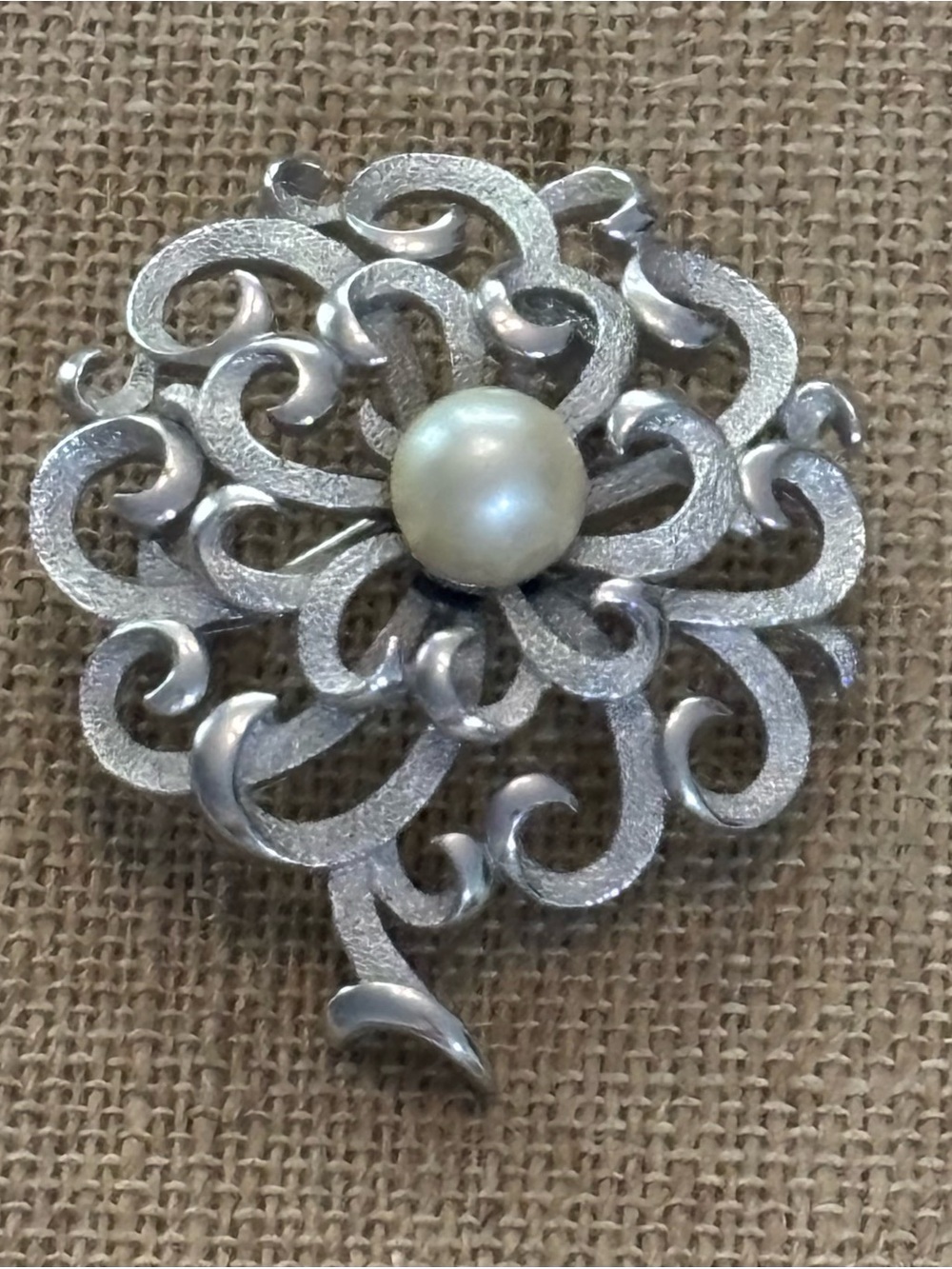 Vintage Crown Trifari Silver Tone Pearl Pin Brooch